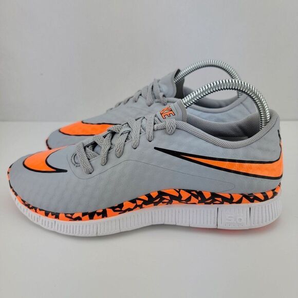 Nike Womens Size 8.5 7Y Gray Orange Free Hypervenom (GS) Sneakers 705390-004 - Picture 1 of 7